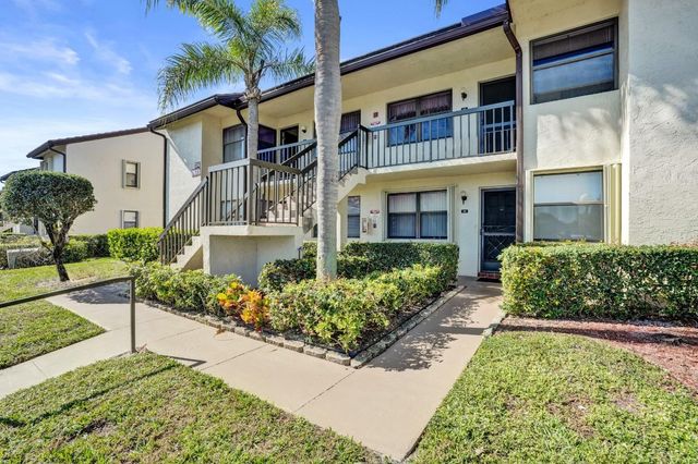 7673 Tahiti Lane 202, Lake Worth, FL 33467