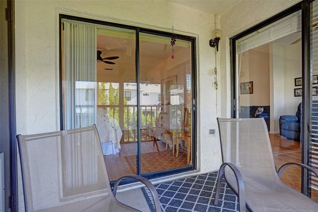 7673 Tahiti Lane 202, Lake Worth, FL 33467