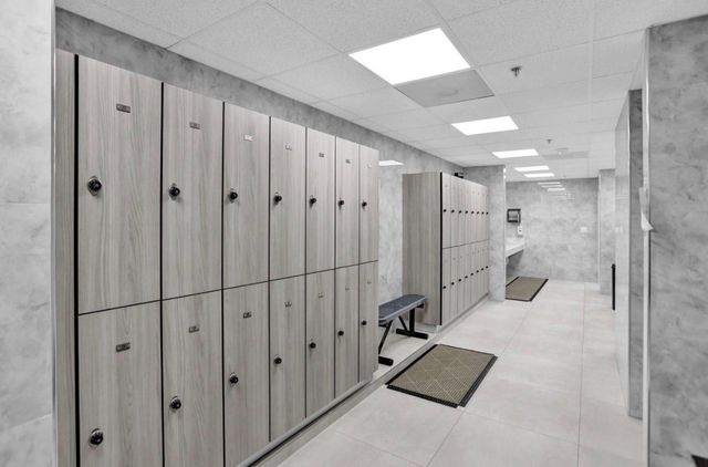 7673 Tahiti Lane 202, Lake Worth, FL 33467