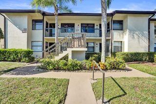 7673 Tahiti Lane 202, Lake Worth, FL 33467
