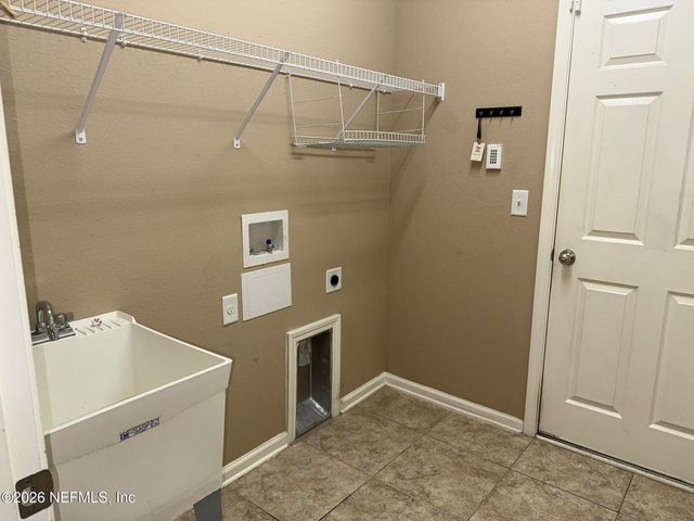 417 ADELAIDE Drive, St. Johns, FL 32259