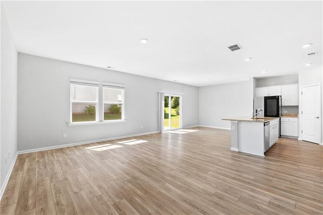 44 Wynn Way, Pendergrass, GA 30567