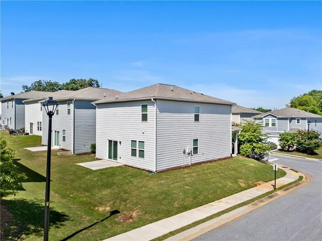 44 Wynn Way, Pendergrass, GA 30567