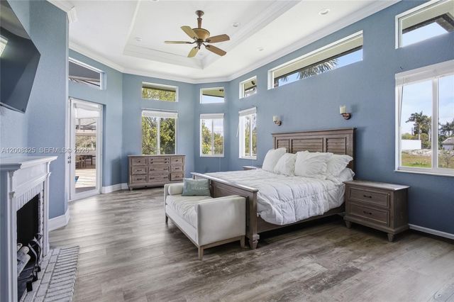 20401 SW 48th Pl, Southwest Ranches, FL 33332