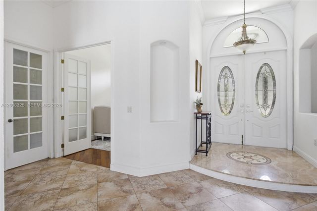 20401 SW 48th Pl, Southwest Ranches, FL 33332