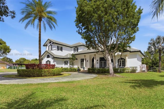 20401 SW 48th Pl, Southwest Ranches, FL 33332