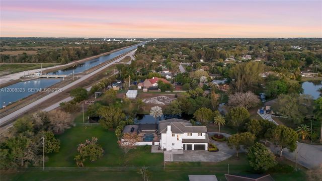 20401 SW 48th Pl, Southwest Ranches, FL 33332