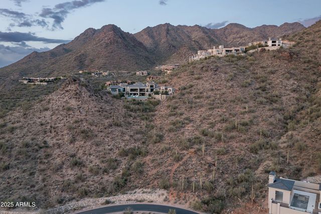 21113 N 112th Street 1722, Scottsdale, AZ 85255