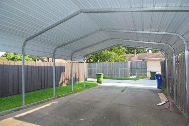 210 W Apollo Road, Garland, TX 75040