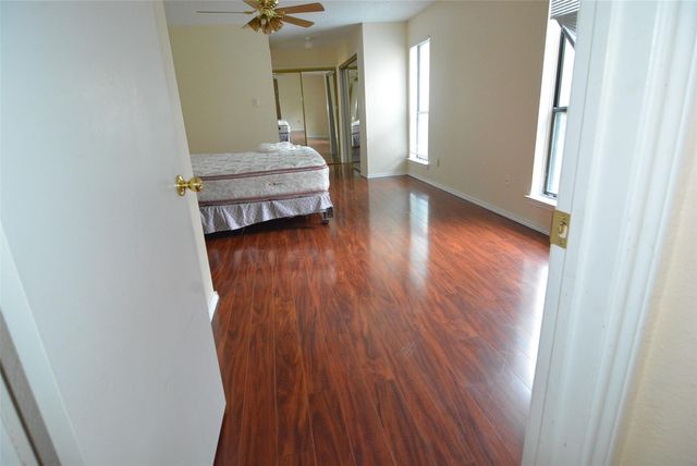 210 W Apollo Road, Garland, TX 75040