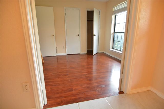 210 W Apollo Road, Garland, TX 75040