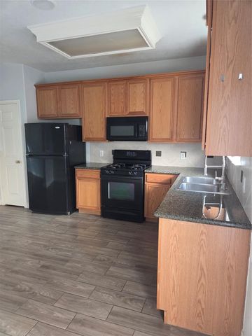 315 Plaza Del Sol Park, Houston, TX 77020