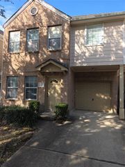 315 Plaza Del Sol Park, Houston, TX 77020