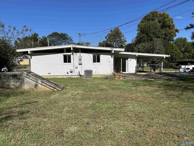 427 South Edgemont Circle, Huntsville, AL 35811