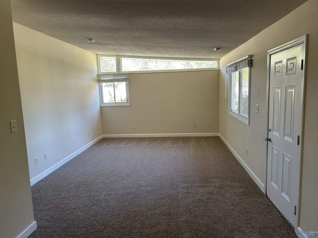 427 South Edgemont Circle, Huntsville, AL 35811