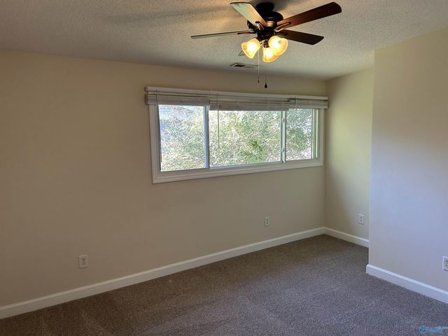 427 South Edgemont Circle, Huntsville, AL 35811