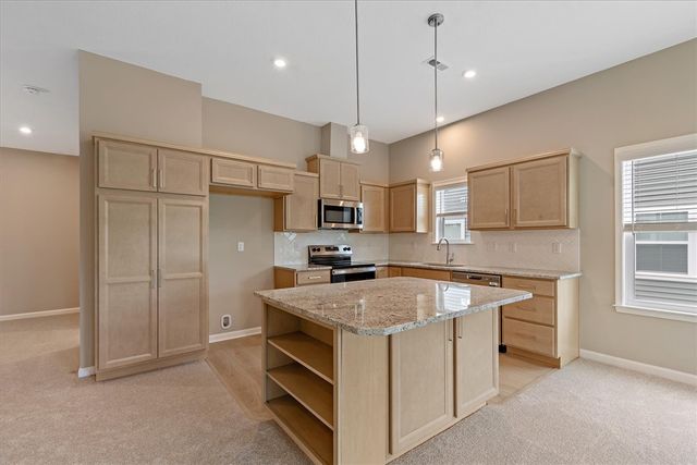 2655 Verdant Lane 759-303, Fairborn, OH 45324