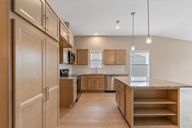 2655 Verdant Lane 759-303, Fairborn, OH 45324
