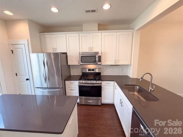 1628 Pat Garrett Street, Charlotte, NC 28206