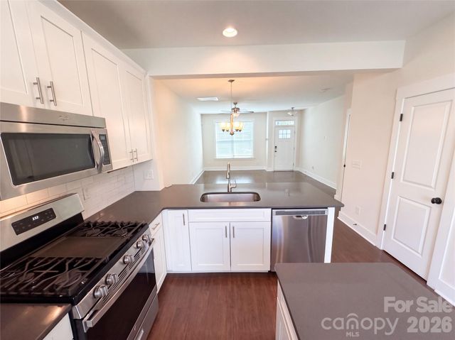1628 Pat Garrett Street, Charlotte, NC 28206