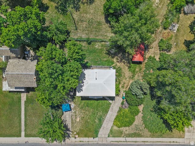 60 S WHITESIDE ST, Layton, UT 84041