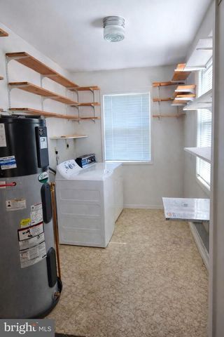 5123 NAVAHOE ST, College Park, MD 20740