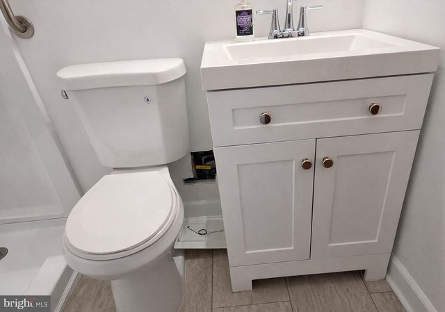 5123 NAVAHOE ST, College Park, MD 20740