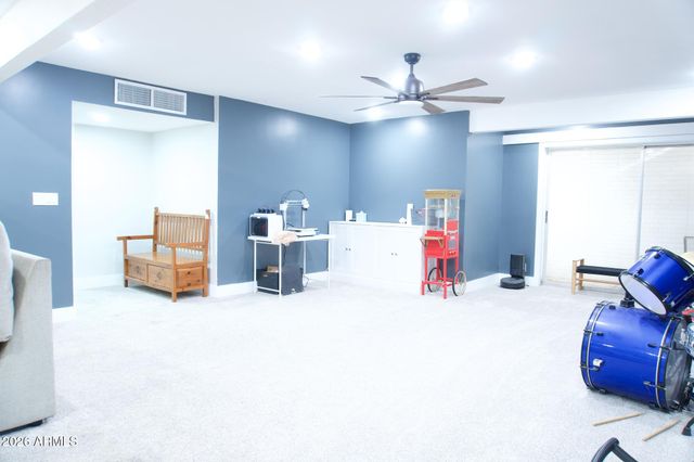 3310 E CAMPBELL Road, Gilbert, AZ 85234