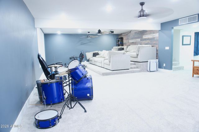 3310 E CAMPBELL Road, Gilbert, AZ 85234