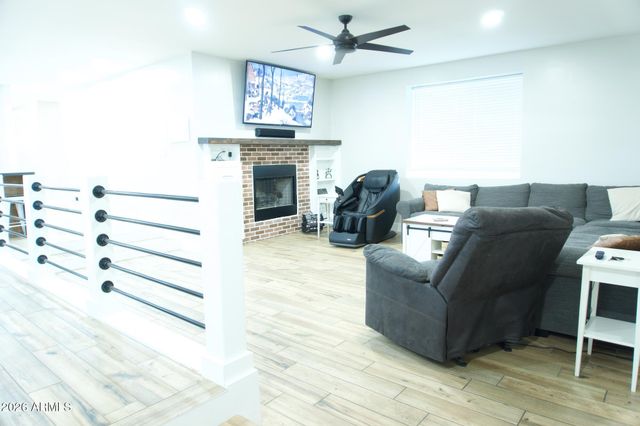 3310 E CAMPBELL Road, Gilbert, AZ 85234