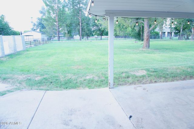 3310 E CAMPBELL Road, Gilbert, AZ 85234