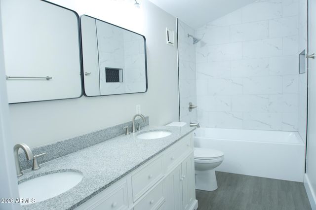 3310 E CAMPBELL Road, Gilbert, AZ 85234