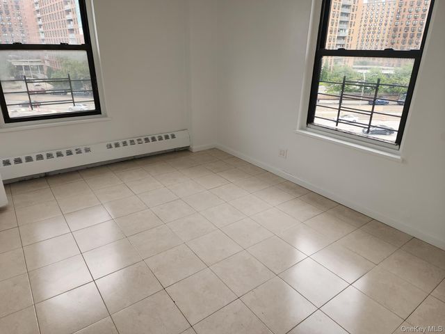 61-15 98th Street 5E, Rego Park, NY 11374