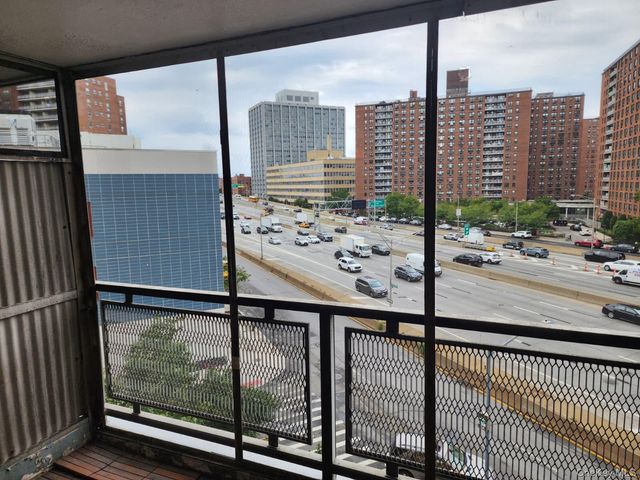 61-15 98th Street 5E, Rego Park, NY 11374