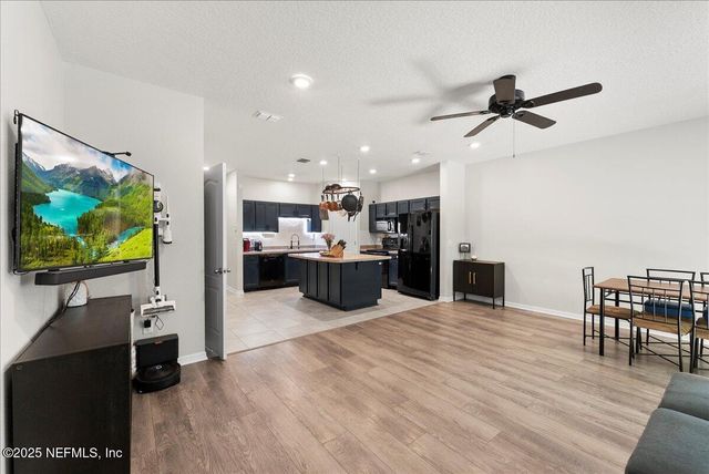 10560 MADRONE COVE Court, Jacksonville, FL 32218