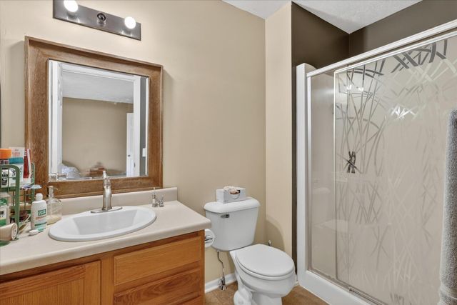 1790 Grand Court NE 35, Grand Rapids, MI 49525