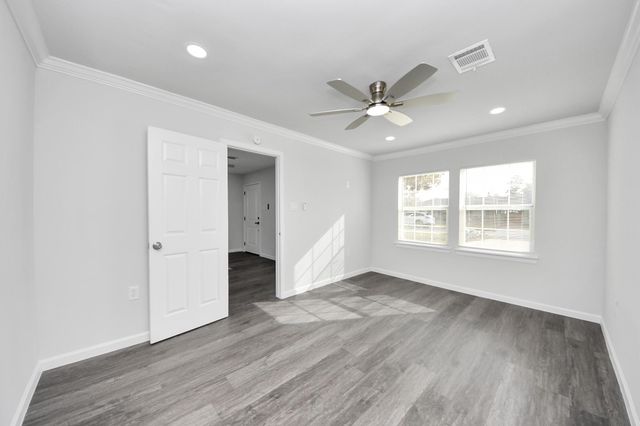 6511 Mohawk Street, Houston, TX 77016