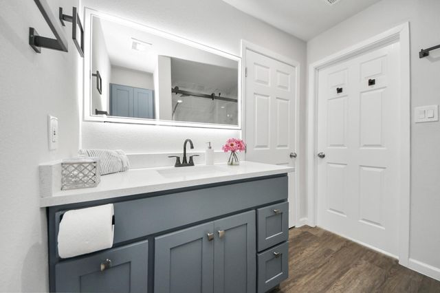 6511 Mohawk Street, Houston, TX 77016