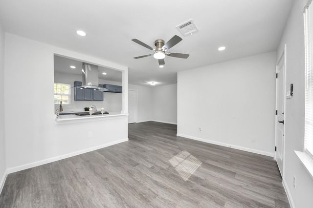 6511 Mohawk Street, Houston, TX 77016