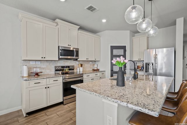 197 Hunters, San Antonio, TX 78253