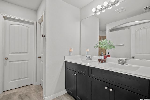 197 Hunters, San Antonio, TX 78253