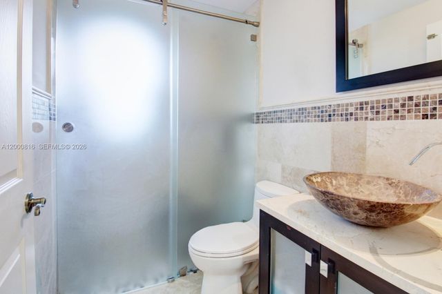 3736 SW 107th Ct, Miami, FL 33165