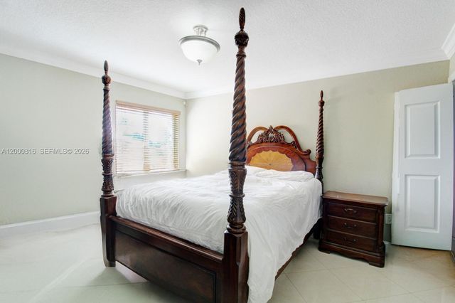 3736 SW 107th Ct, Miami, FL 33165