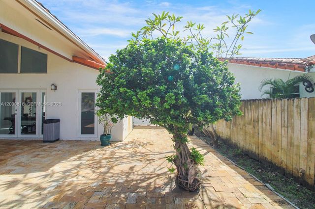 3736 SW 107th Ct, Miami, FL 33165