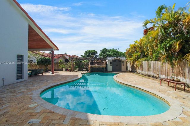 3736 SW 107th Ct, Miami, FL 33165