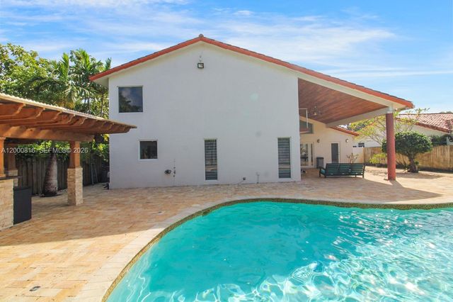 3736 SW 107th Ct, Miami, FL 33165