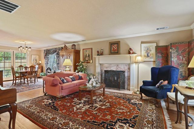 70 N Lower Sacramento Rd, Lodi, CA 95242