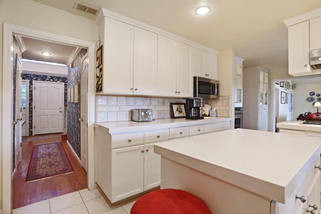 70 N Lower Sacramento Rd, Lodi, CA 95242