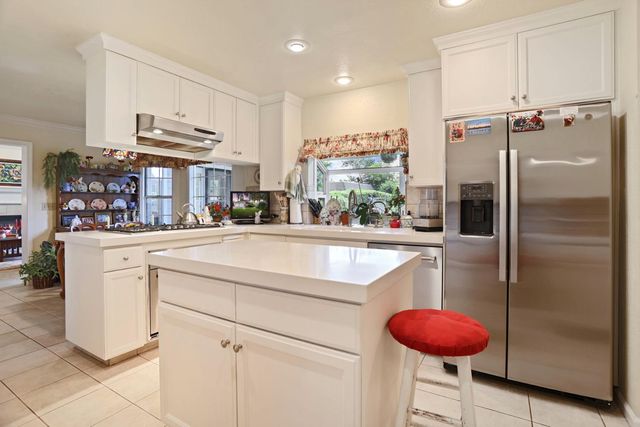 70 N Lower Sacramento Rd, Lodi, CA 95242