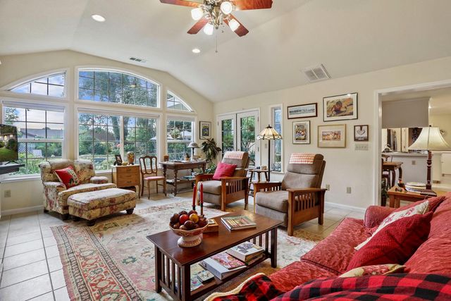 70 N Lower Sacramento Rd, Lodi, CA 95242